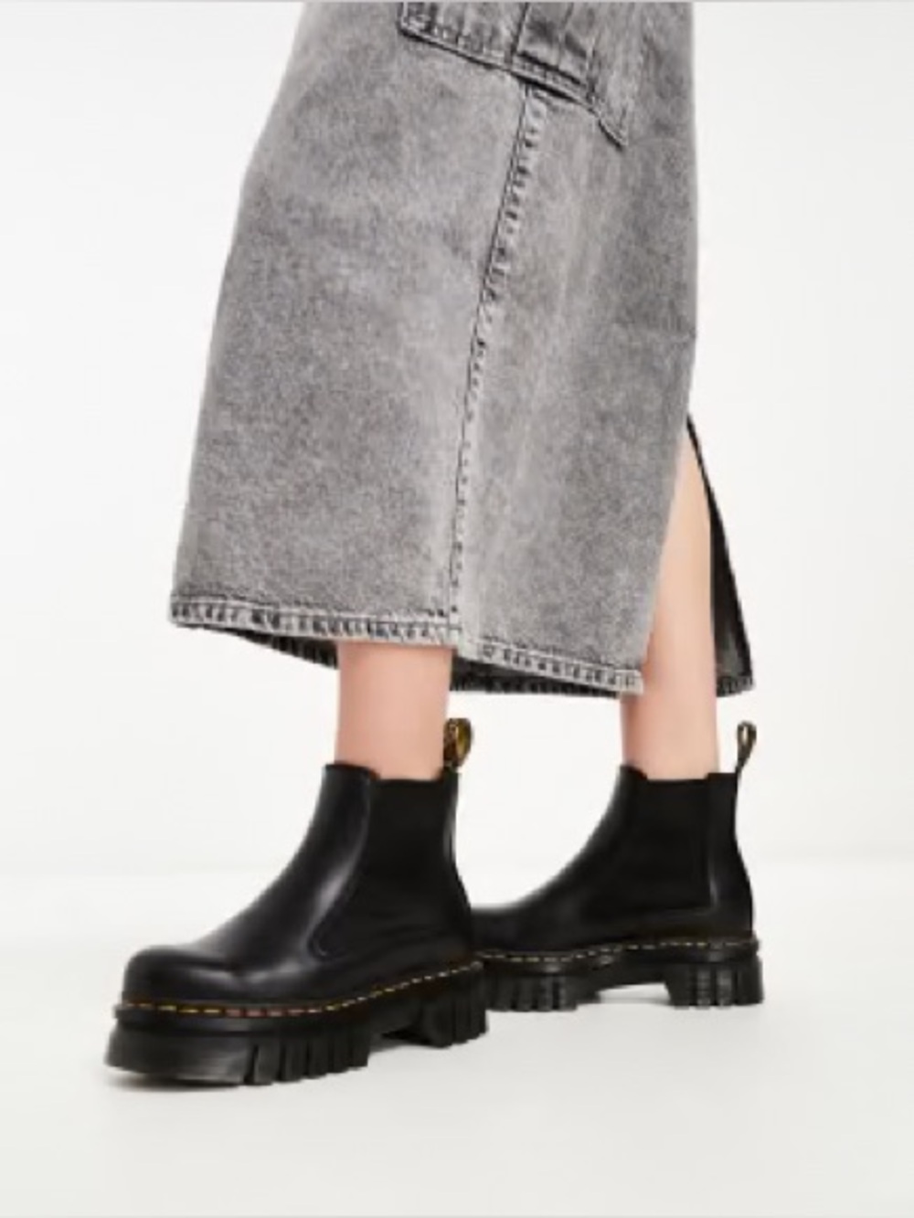 Doc Marten Audrick Chelsea Boots Unisex Size EU 37